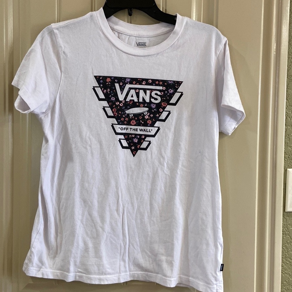 Crewneck Tee by Vans Brand.  EUC!
